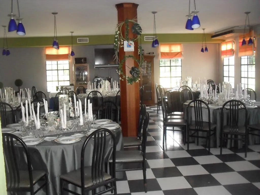 Hostal San Luis Almodovar del Rio